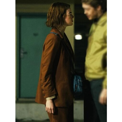 Emma Stone Kinds Of Kindness Brown Suit - Image 2