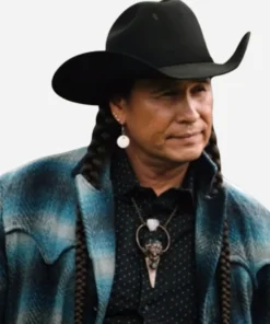 Mo Brings Yellowstone S04 Blue Coat