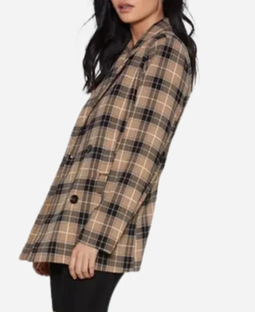 Kristin Kreuk Murder In A Small Town 2024 Camel Plaid Blazer - Image 3